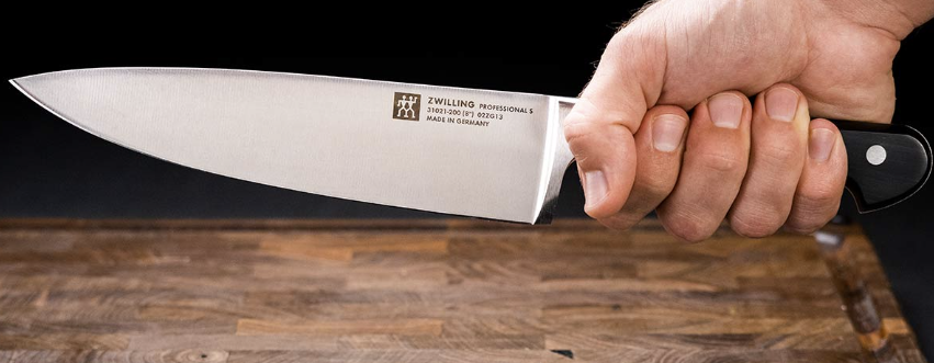Zwilling-J.A.-Henckels-Professional-S-Chef-Knife