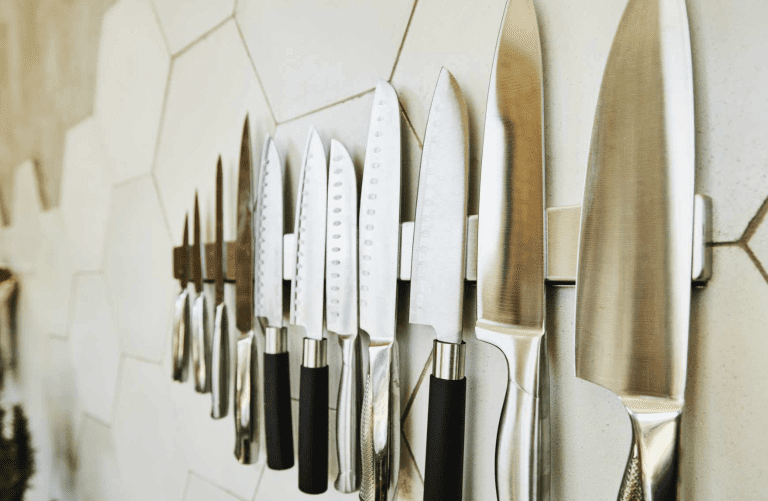 Creative Knife Display Ideas for Every Collector